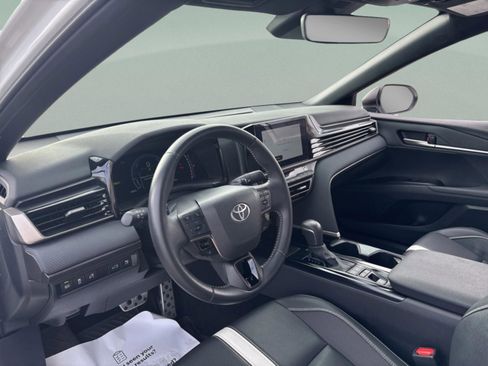 Certified 2025 Toyota Camry SE w/ Convenience Package image 22