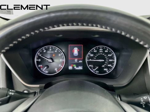 Used 2023 Subaru Ascent Touring AWD/4WD image 18