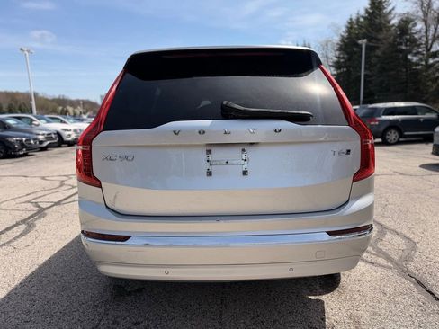 Used 2022 Volvo XC90 T6 Inscription w/ Advanced Package image 5