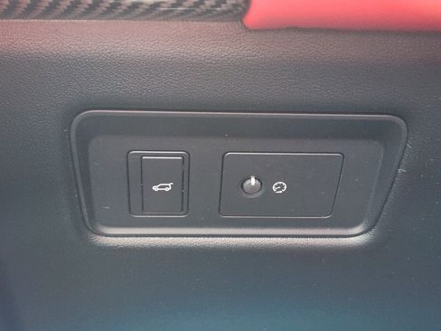 Used 2019 Land Rover Range Rover Sport SVR image 21