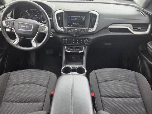Used 2024 GMC Terrain SLE AWD/4WD image 15