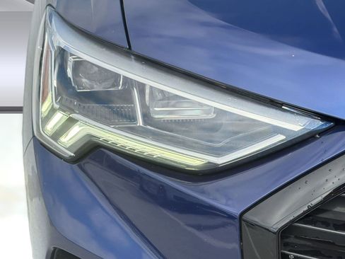 Certified 2023 Audi Q3 2.0T Premium w/ Black Optic Sport Package AWD/4WD image 11