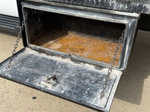 Used 2016 Ford F550 4x4 Crew Cab Super Duty image 28