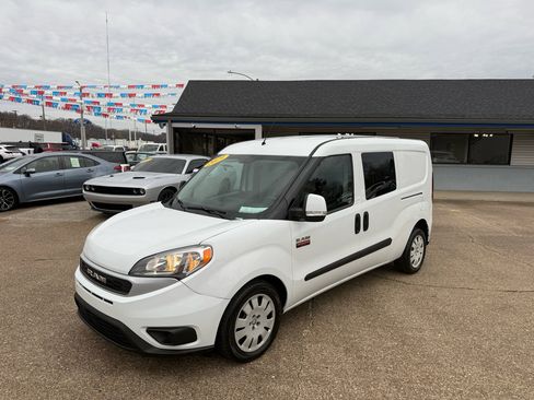 Used 2019 RAM ProMaster City Tradesman SLT image 3