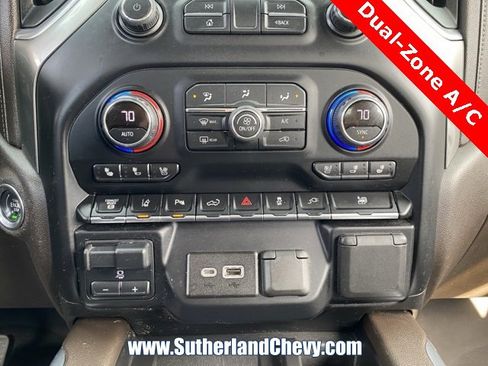 Used 2020 Chevrolet Silverado 2500 LTZ w/ LTZ Plus Package image 46