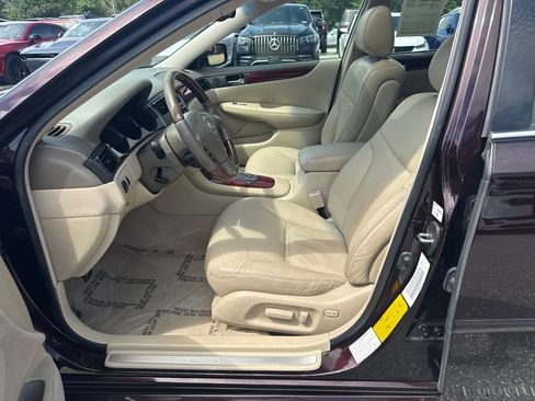 Used 2002 Lexus ES 330 FWD image 9