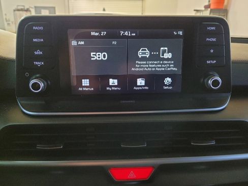 Used 2020 Kia Telluride LX image 25