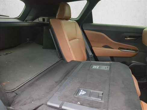 Certified 2025 Toyota Crown Signia AWD/4WD image 26