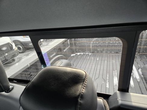 New 2026 Ford F250 Lariat w/ Black Appearance Package image 20