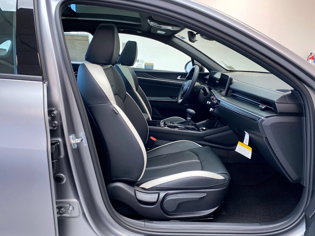 Certified 2026 Kia K5 GT-Line w/ GT-Line Premium Package FWD image 30
