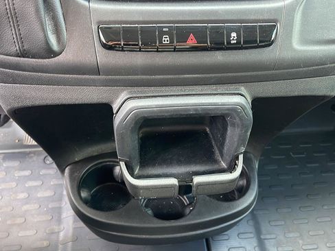 Used 2025 RAM ProMaster 1500 FWD image 25