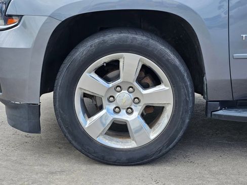 Used 2019 Chevrolet Tahoe LT image 16