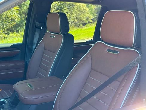 New 2026 GMC Sierra 2500 Denali Ultimate image 16