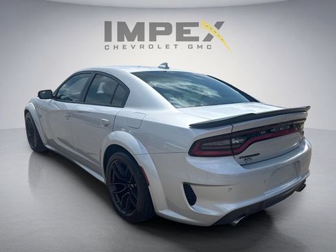 Used 2022 Dodge Charger Scat Pack RWD image 3