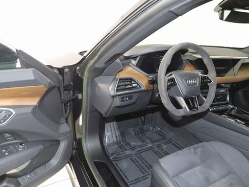 Used 2023 Audi e-tron GT Premium Plus image 59