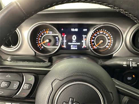 Certified 2023 Jeep Gladiator Sport image 23