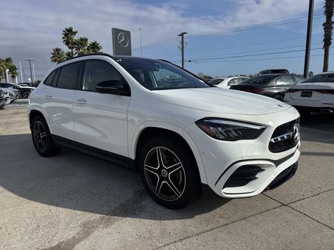 Used 2025 Mercedes-Benz GLA 250 image 3