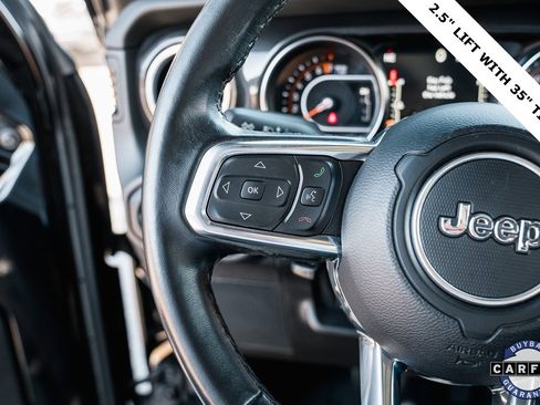 Used 2021 Jeep Wrangler Unlimited Sahara image 16