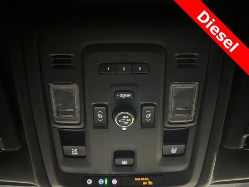 Used 2021 GMC Yukon SLT image 36