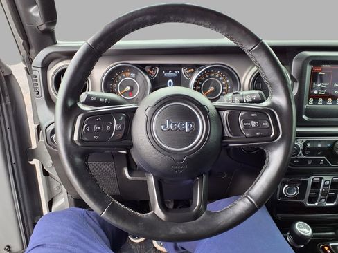 Used 2022 Jeep Wrangler Unlimited Sport AWD/4WD image 15