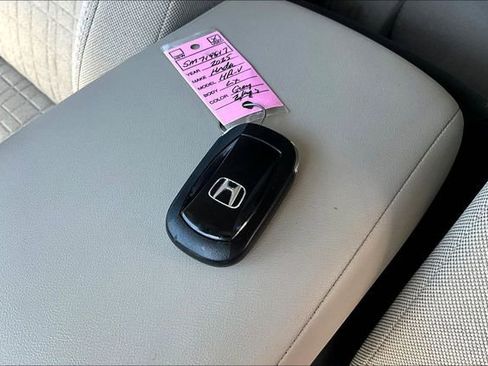 Used 2025 Honda HR-V LX image 35