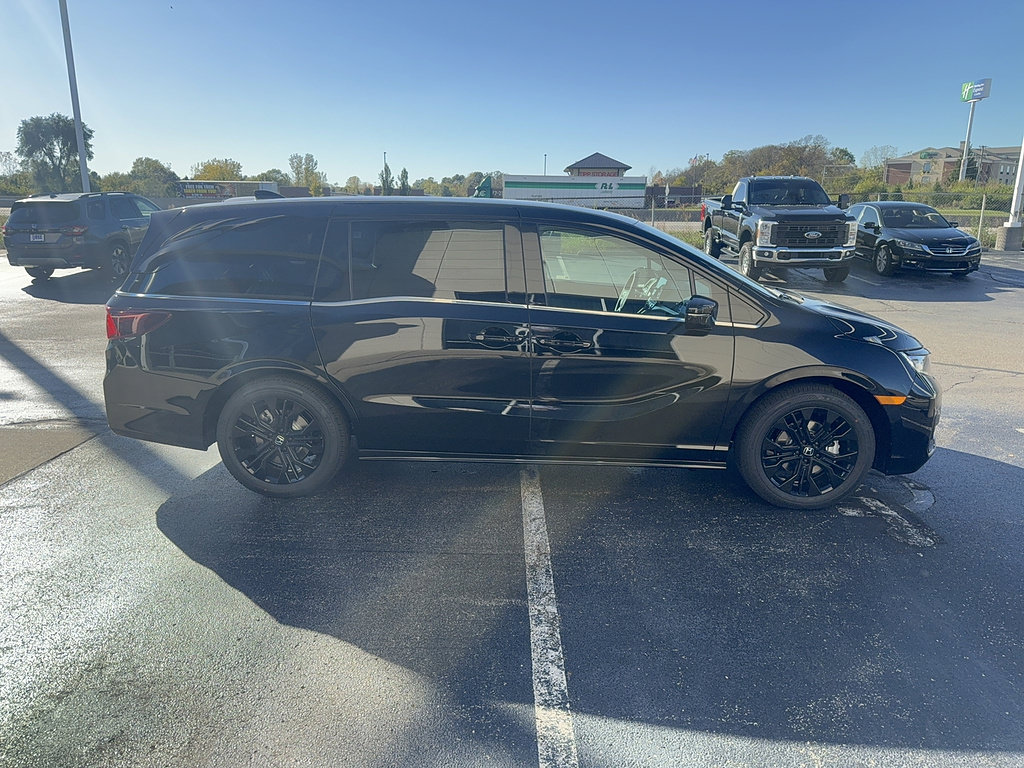 New 2027 Honda Odyssey Sport-L image 4