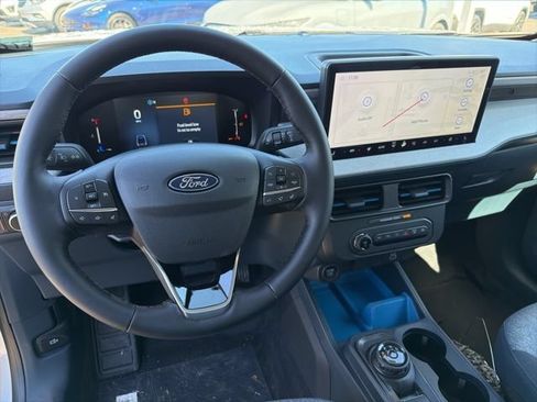 New 2026 Ford Maverick XLT w/ XLT Luxury Package AWD/4WD image 11