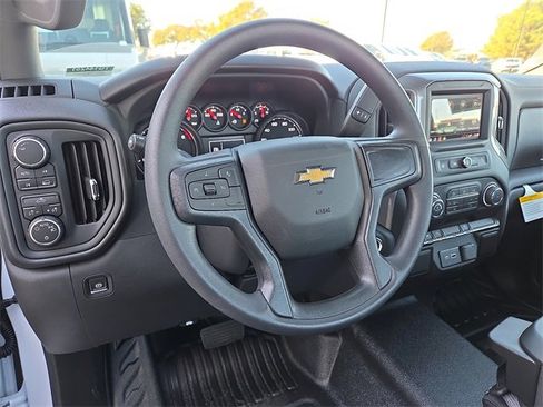 New 2026 Chevrolet Silverado 1500 W/T w/ Trailering Package image 9