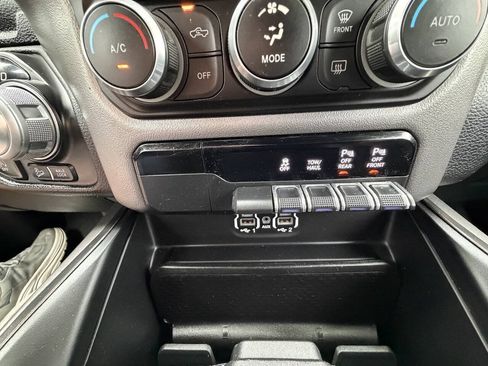 Used 2020 RAM 1500 Rebel w/ Rebel Level 2 Equipment Group AWD/4WD image 30