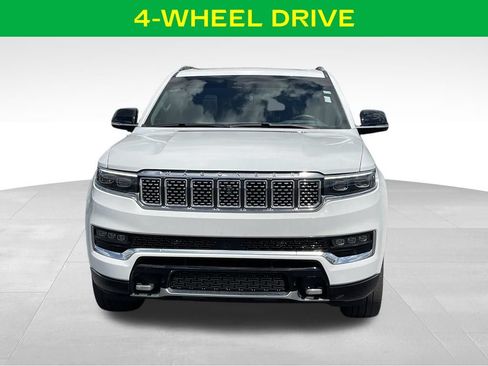 Used 2024 Jeep Grand Wagoneer L Series III w/ Rear Seat Video Group 1 AWD/4WD image 3