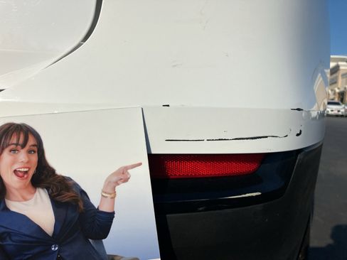 Used 2021 GMC Terrain SLE w/ Elevation Edition image 38