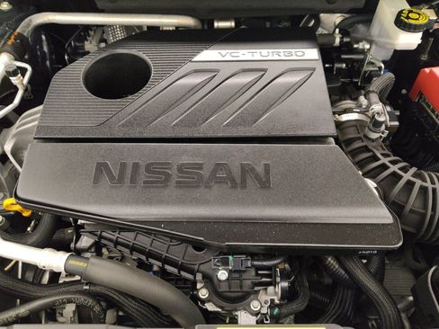 Used 2023 Nissan Rogue SV FWD image 30