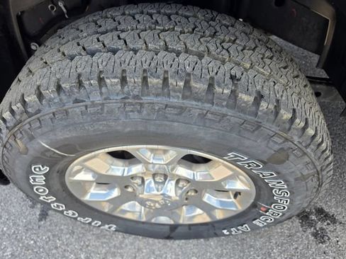 Used 2024 RAM 2500 Laramie w/ Safety Group AWD/4WD image 9