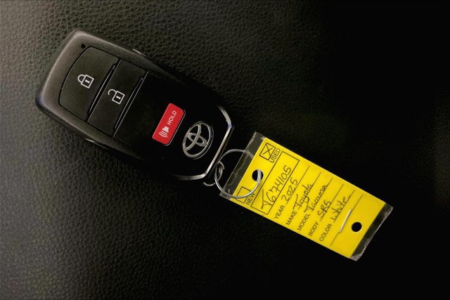 Certified 2025 Toyota Tacoma SR5 AWD/4WD image 12