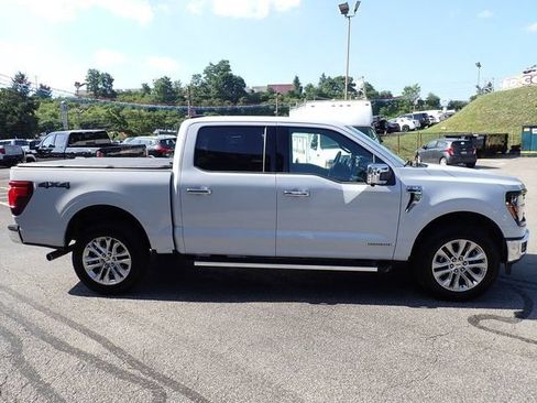 Used 2025 Ford F150 XLT w/ Equipment Group 303A High AWD/4WD image 9
