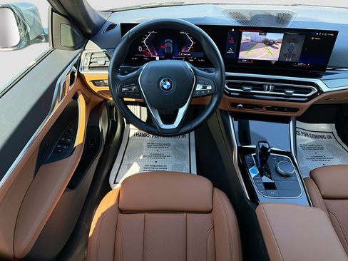 Used 2023 BMW i4 eDrive35 RWD image 16