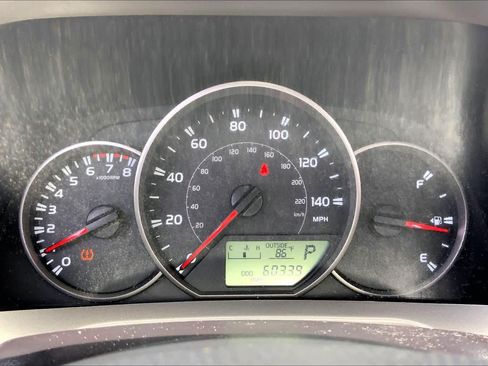 Used 2016 Toyota RAV4 LE FWD image 25