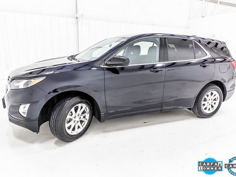 Used 2020 Chevrolet Equinox LT image 3
