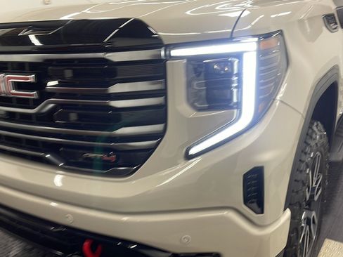 Used 2026 GMC Sierra 1500 AT4 w/ AT4 Premium Package AWD/4WD image 26