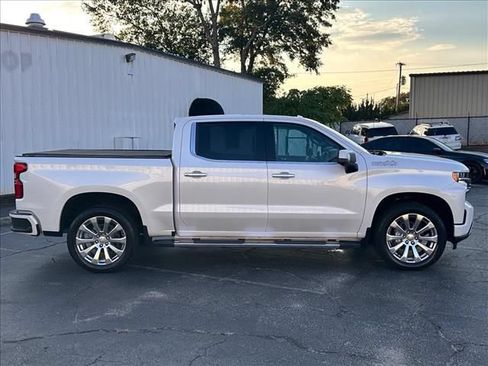 Certified 2021 Chevrolet Silverado 1500 High Country w/ Technology Package AWD/4WD image 13