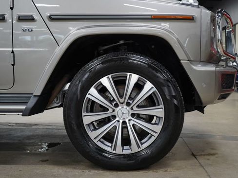 Used 2021 Mercedes-Benz G 550 w/ G Manufaktur Interior Package image 37