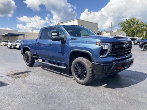 Used 2025 Chevrolet Silverado 2500 LTZ w/ Trail Boss Package AWD/4WD image 13
