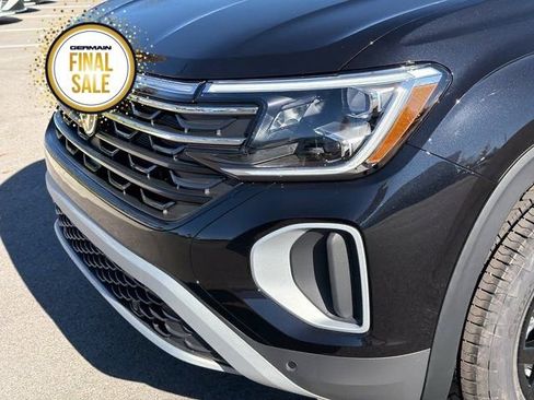 New 2026 Volkswagen Atlas Peak Edition image 11