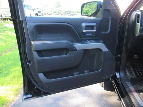 Used 2018 Chevrolet Silverado 1500 LT w/ All Star Edition AWD/4WD image 13
