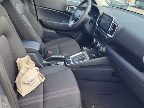 New 2026 Hyundai Venue SEL FWD image 12