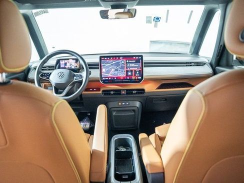 New 2025 Volkswagen ID. Buzz Pro S image 31