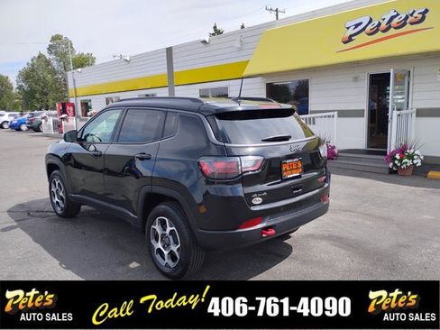 Used 2022 Jeep Compass Trailhawk w/ Trailhawk Elite Group AWD/4WD image 2