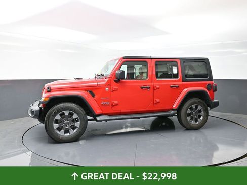 Used 2018 Jeep Wrangler Unlimited Sahara w/ Dual Top Group image 10