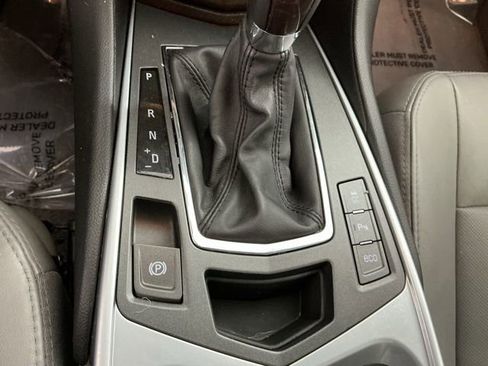 Used 2012 Cadillac SRX Luxury AWD/4WD image 30