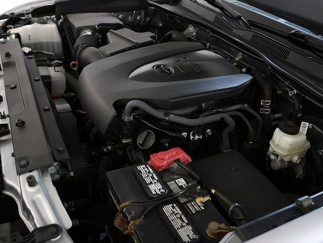 Used 2022 Toyota Tacoma SR AWD/4WD image 35